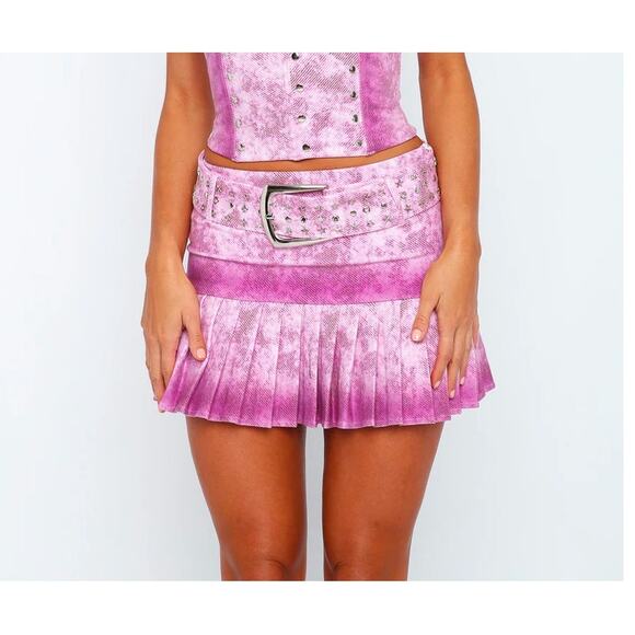 White Fox Mikaela Testa Promiscuous Mini Skirt Washed Pink Size Small NWT - Picture 2 of 12